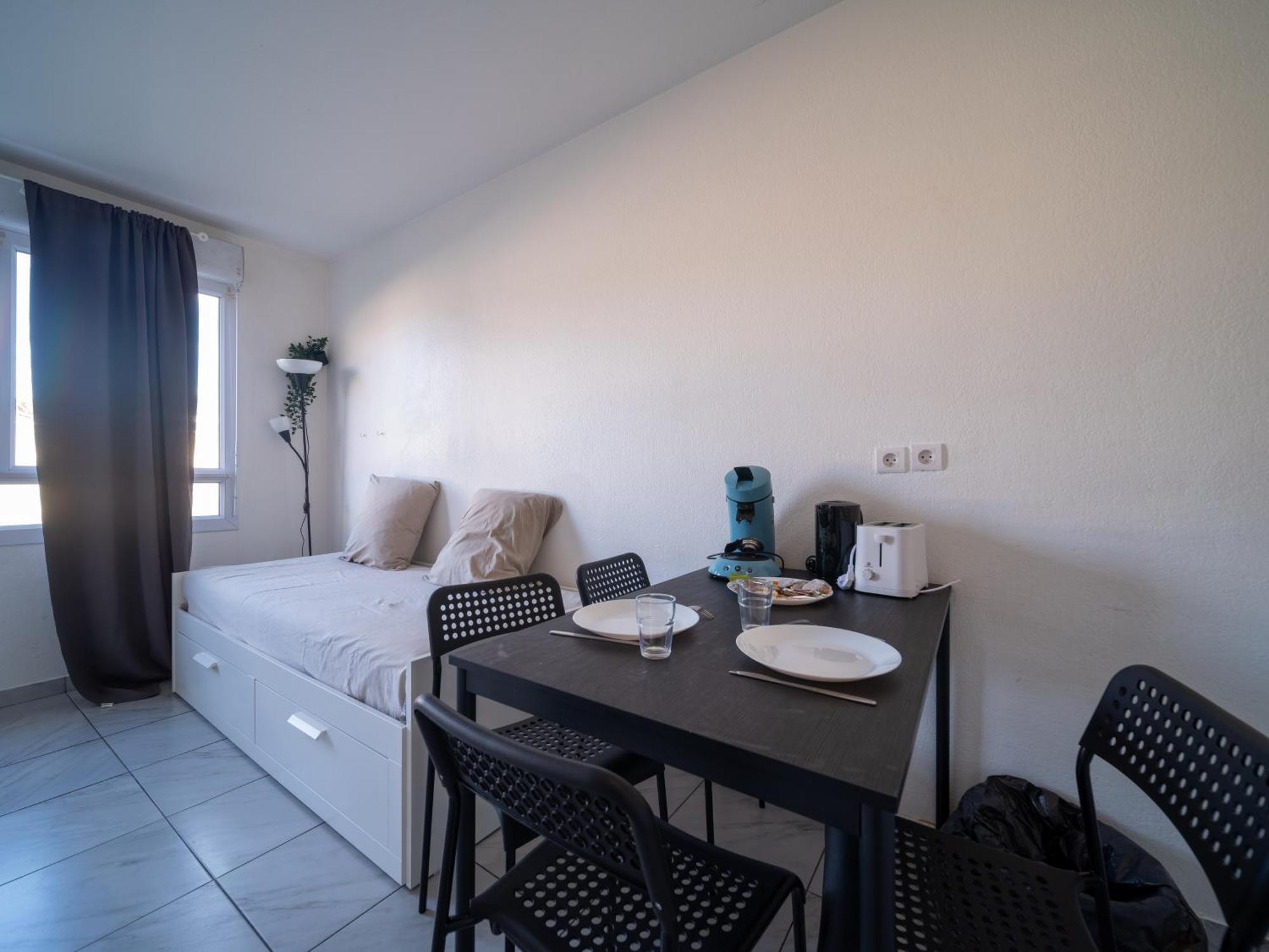 Appartement Tout Equipe A 6 Minutes De La Gare St Charles Marseille Kültér fotó